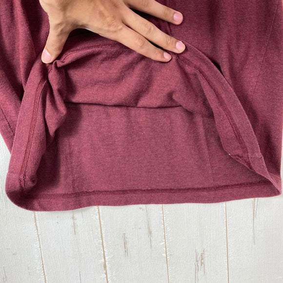 【Men's M ワインレッド系】 Prana ( プラナ ) トライアングル グラフィック ティー Triangle Graphic Tee ウェア トップス インナー シャツ ショートスリーブTシャツ クルーネック 化繊 z00059897  化繊 ショートスリーブ