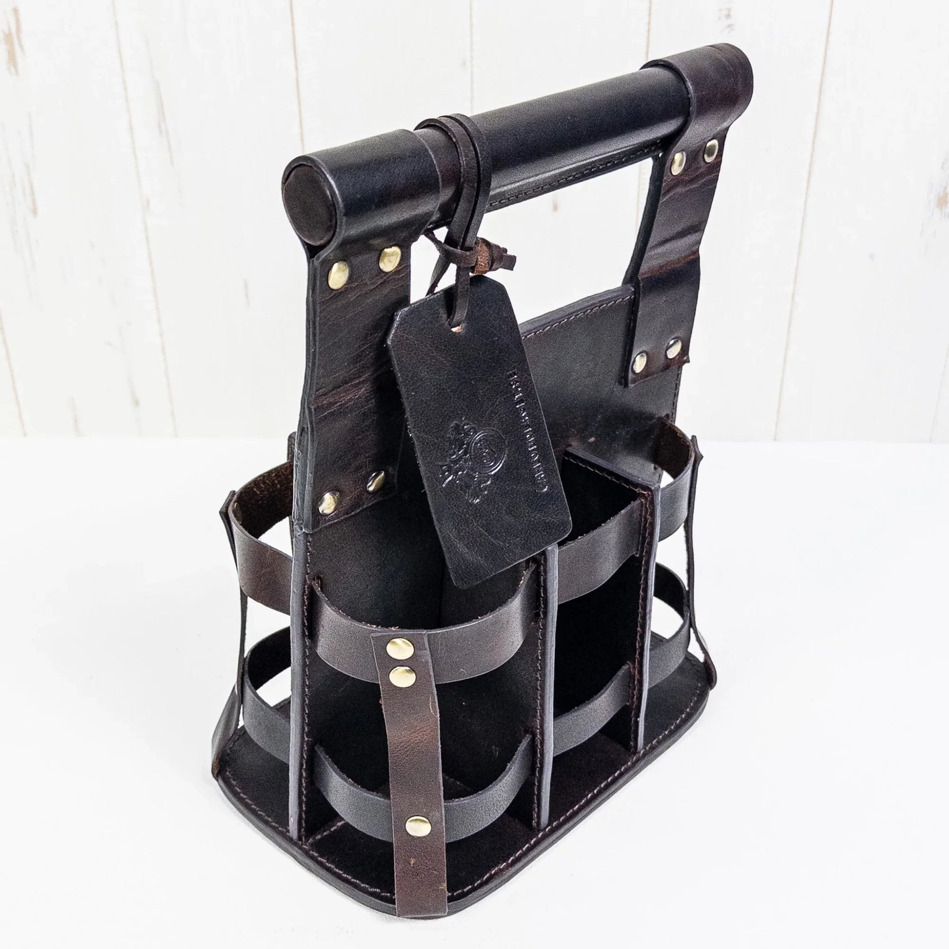 【OneSize ブラウン系】 Carlobolaget（カルロボラジェ） ブルワリー バック 6ボトル Brewery bag 6 bottles leather Brow / レザーブラウン 入手困難 バッグ ストレージ z00052774 leather B - 【公式】2ndGEAR（セカンドギア）Webショップ【登山用品・アウトドア用品専門 買取販売店】