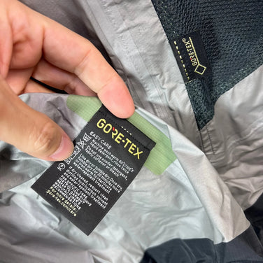 Mountain Hardwear Exposure2 Gore-Tex Paclite Plus Jacket, Men's M Green.