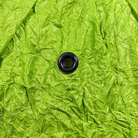 【OneSize グリーン系】 Isuka ( イスカ ) ウルトラライト パックカバー L ナイロン バッグ ストレージ ザックカバー z00058497  ザックカバー バッグ ストレージ