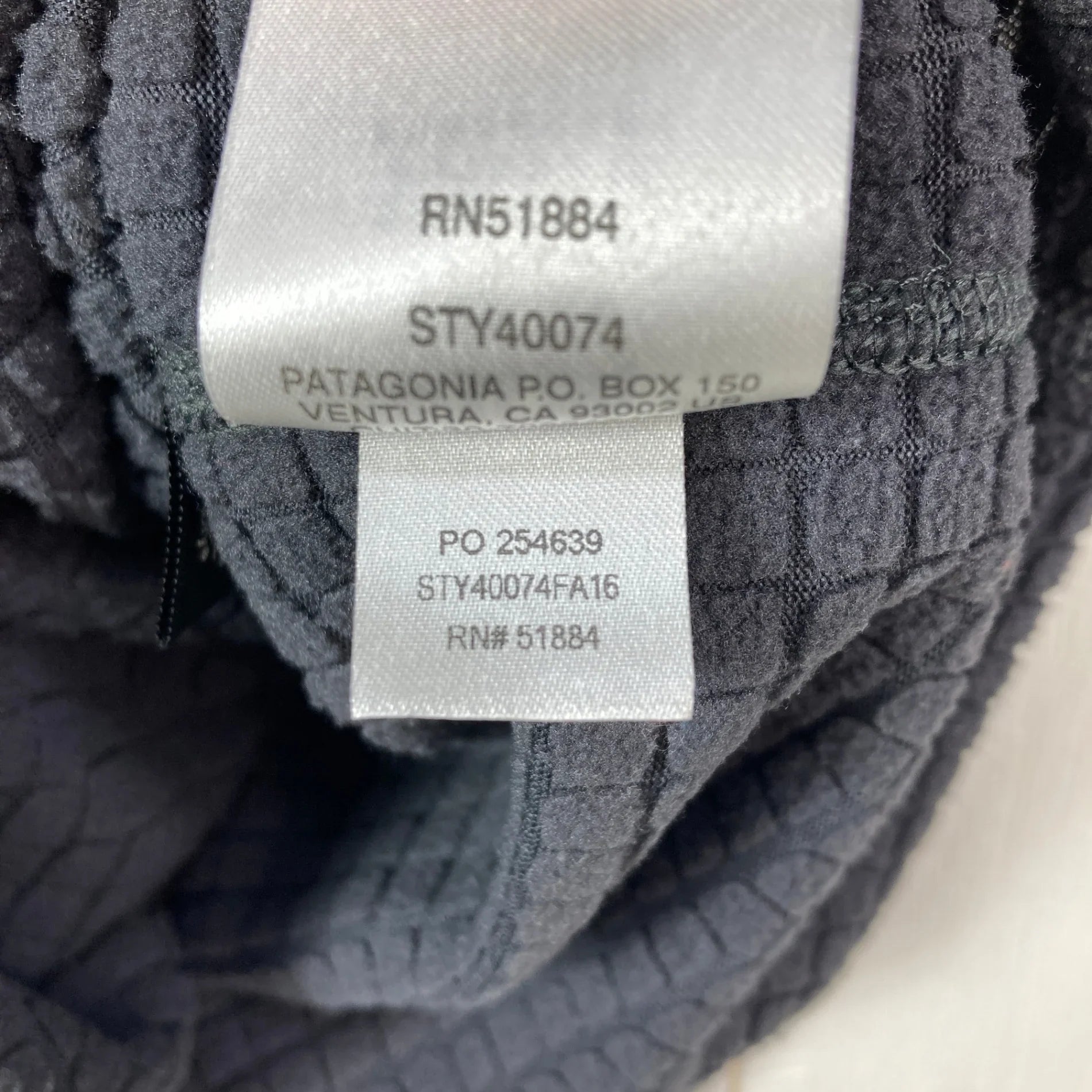 Men's S グレー系】 2016 Patagonia ( パタゴニア ) R1 フーディ R1