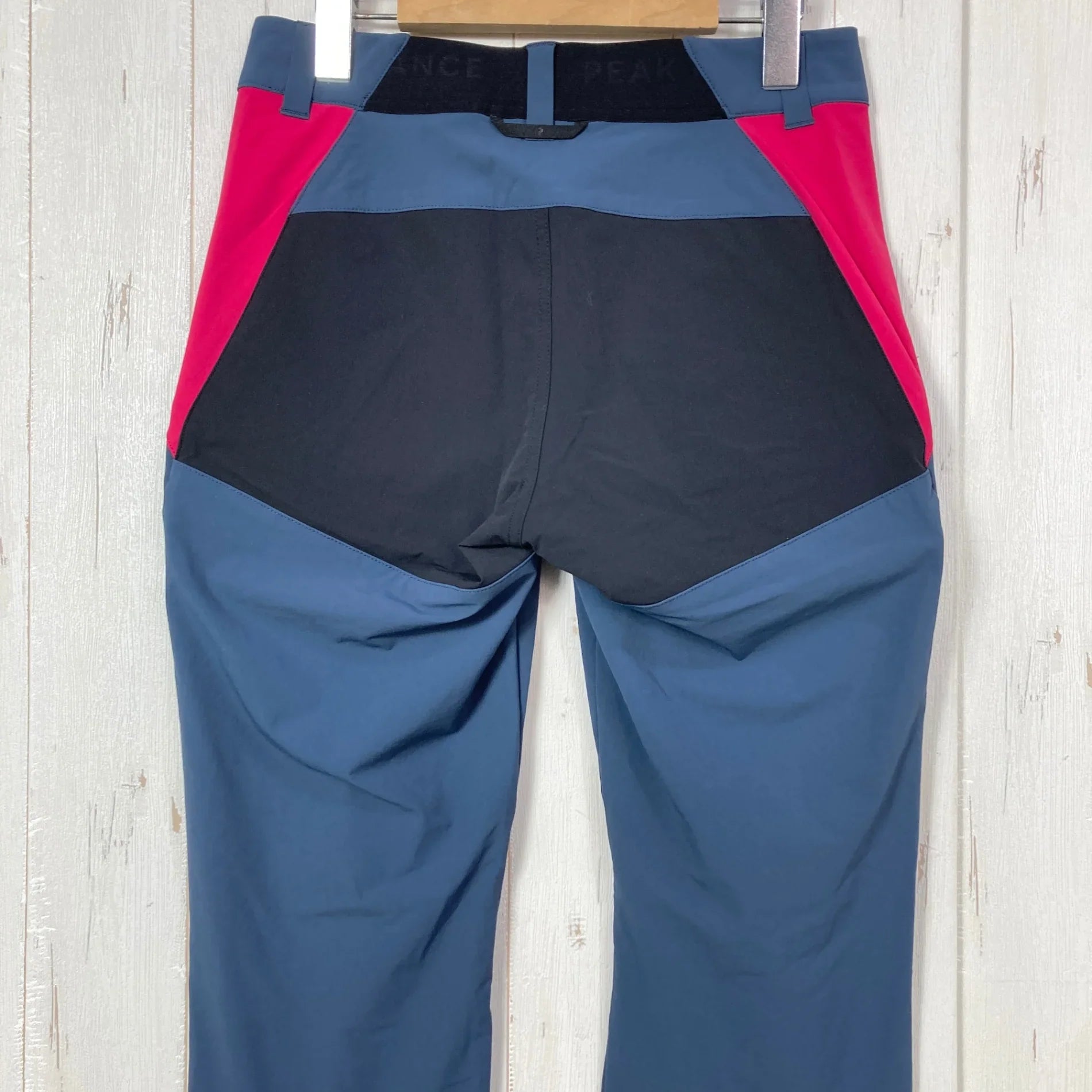 Women's XS ネイビー系】 Peak Performance ( ピークパフォーマンス