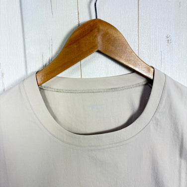 【Men's S ベージュ系】 Houdini ( フーディニ ) カバー ティー Cover Tee ポリエステル ウェア トップス インナー シャツ ショートスリーブTシャツ クルーネック 化繊 z00058011  化繊 ショートスリーブTシャツ クルーネック