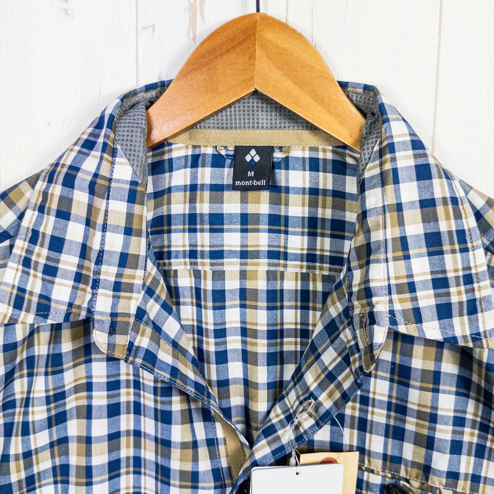 【Men's M ネイビー系】 Montbell ( モンベル ) WIC.ライト シングルポケット ロングスリーブシャツ IND / インディゴ ポリエステル ウェア トップス インナー シャツ ロングスリーブシャツ 化繊 z00052648 IND / インディ - 【公式】2ndGEAR（セカンドギア）Webショップ【登山用品・アウトドア用品専門 買取販売店】