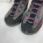 【Women's 24.3cm グレー系】 La Sportiva ( ラ・スポルティバ ) トランゴ アルプ エボ GTX ウーマン TRANGO ALP EVO GTX WOMAN Carbon / Cherry GORE-TEX｜Vibram｜Perwangerレザー フ