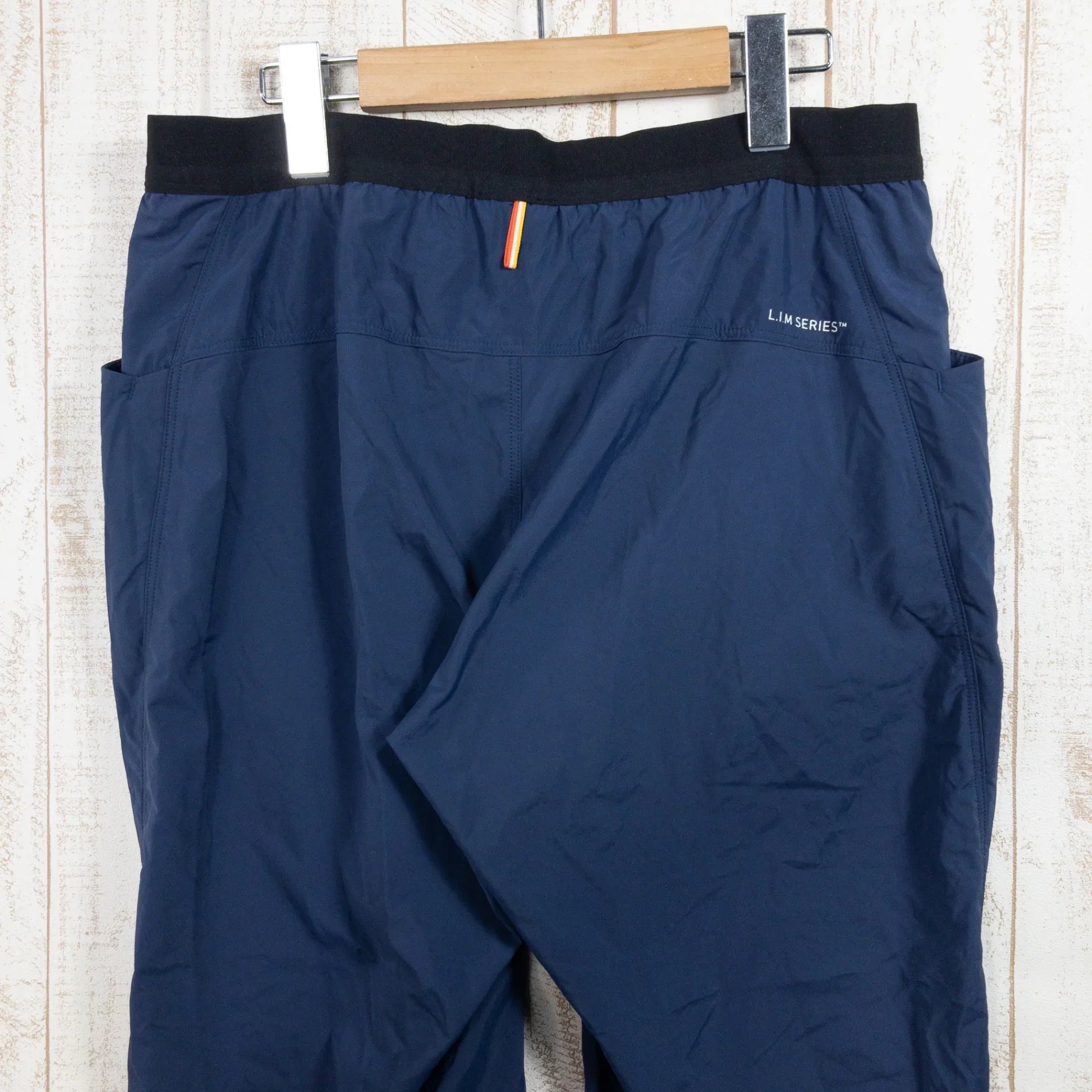 【Men's M ネイビー系】 Haglofs ( ホグロフス ) リムシリーズ ヒューズ パンツ L.I.M FUSE PANT ナイロン ウェア ボトムス ロングパンツ ソフトシェル z00050229 ソフトシェル ロングパンツ ボトムス ウェア - 【公式】2ndGEAR（セカンドギア）Webショップ【登山用品・アウトドア用品専門 買取販売店】