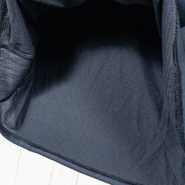 The North Face 男士中长袖 DRY Crew T恤（黑色）。涤纶，长袖圆领，合成面料。产品编号：z00053142。