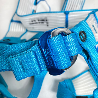 【Unisex M/L ブルー系】 Petzl ( ペツル ) アルティチュード Altitude クライミングハーネス シットハーネス ロッククライミングギア z00060169  ロッククライミングギア