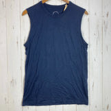 Men's Medium Navy Yamatomichi 100% Light Merino Sleeveless Shirt. Made from merino wool, this sleeveless shirt can be worn as an inner layer or as a tank top.