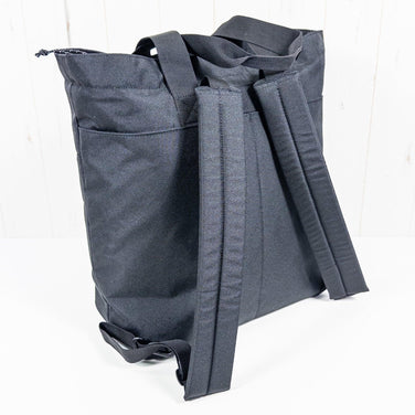 【OneSize ブラック系】 Jackwolfskin ( ジャックウルフスキン ) サーティー ファイブ カンズ 2イン1 バッグ Thirty Five Cans 2IN1 Bag ポリエステル クックウェア クーラーボックス 断熱ケース z00053088