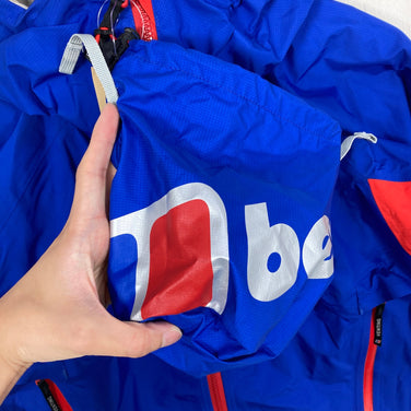 【Men's S ブルー系】 Berghaus ( バーグハウス ) マウント アスガルド ジャケット Mount Asgard Jacket ナイロン ウェア トップス アウター ジャケット ハードシェル z00059112  ハードシェル アウター ジャケット