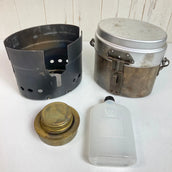 【OneSize シルバー系】 Swedish Army（スウェーデン軍） 飯盒セット クックウェア クッカー コッフェル z00053043  クッカー コッフェル クックウェア