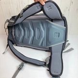 【OneSize ブラック系】 Dakine ( ダカイン ) エーアールシー 34L ARC 34L ナイロン 8100201 スノｰバックパック  容量【30L～54L】 バックパック バッグ ストレージ