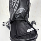 【OneSize ブラック系】 Arcteryx ( アークテリクス ) アロー 22 バックパック Arro 22 Backpack ナイロン バッグ ストレージ バックパック デイパック 容量【～29L】 z00054945  デイパック 容量【～29L】 バッ