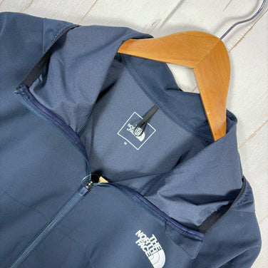 The North Face ES Anytime Wind Hoodie, Men's Size Medium, Navy. Polyester Windshell Jacket.