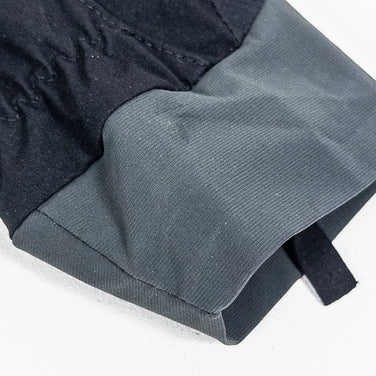 男女通用中号黑色 Finetrack Ever Breath Trail 手套（z00052783）