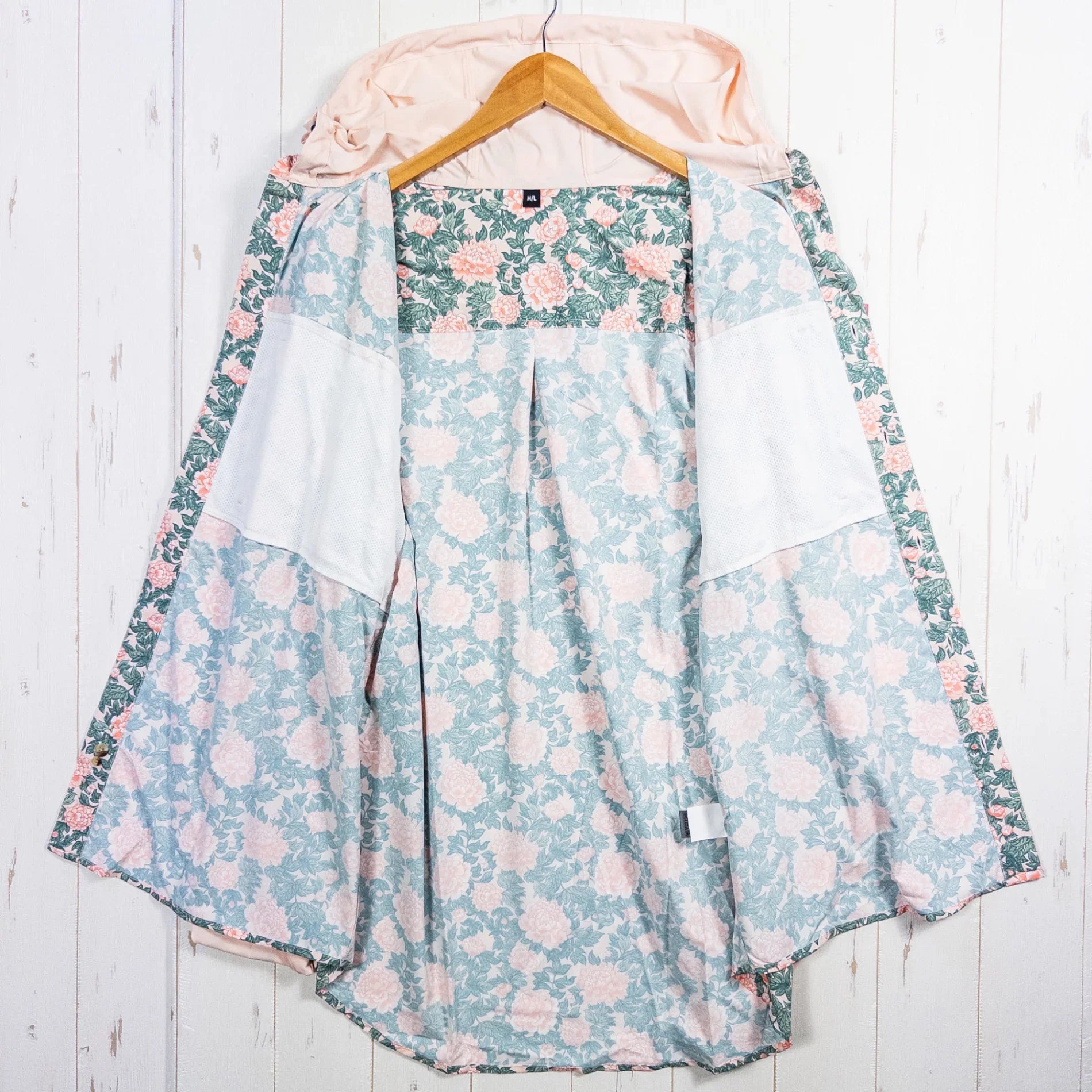 【Men's L ピンク系】 Jolly Gear（ジョリーギア） トリプルクラウン ボタンダウン ロングスリーブ TRIPLE CROWN BUTTON DOWN LONG SLEEVE Peony ポリエステル ウェア トップス インナー シャツ ロングスリー - 【公式】2ndGEAR（セカンドギア）Webショップ【登山用品・アウトドア用品専門 買取販売店】