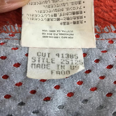 【Women's XS オレンジ系】Patagonia ( パタゴニア ) R2ベスト R2 Vest レギュレーター 生産終了モデル 25125 International Women's フリース ベスト トップス ウェア - 【公式】2ndGEAR（セカンドギア）Webショップ【登山用品・アウトドア用品専門 買取販売店】