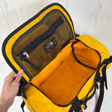 【Unisex OneSize イエロー系】 The North Face ( ザ・ノースフェイス ) ベースキャンプ ダッフル XS BC Duffel XS 28L TPEファブリックラミネート 収納用メッシュバッグ付属 ポリエステル バッグ ストレージ ダッフルバッグ ボス