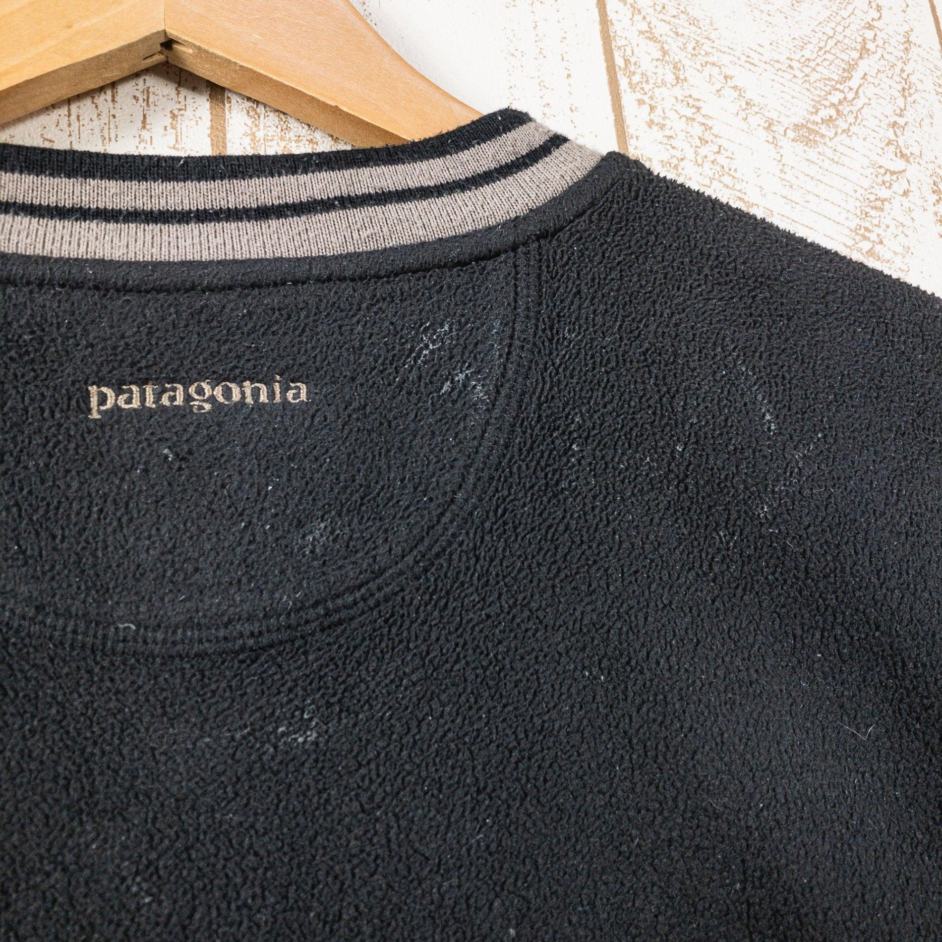 【Men's S ブラック系】 2007 Patagonia ( パタゴニア ) リズム プラッシュ シンチラ スウェット Rhythm Plush Synchilla Sweat BLK 入手困難 セーター クルーネック プルオーバー ポリエステル ウェア トップ - 【公式】2ndGEAR（セカンドギア）Webショップ【登山用品・アウトドア用品専門 買取販売店】