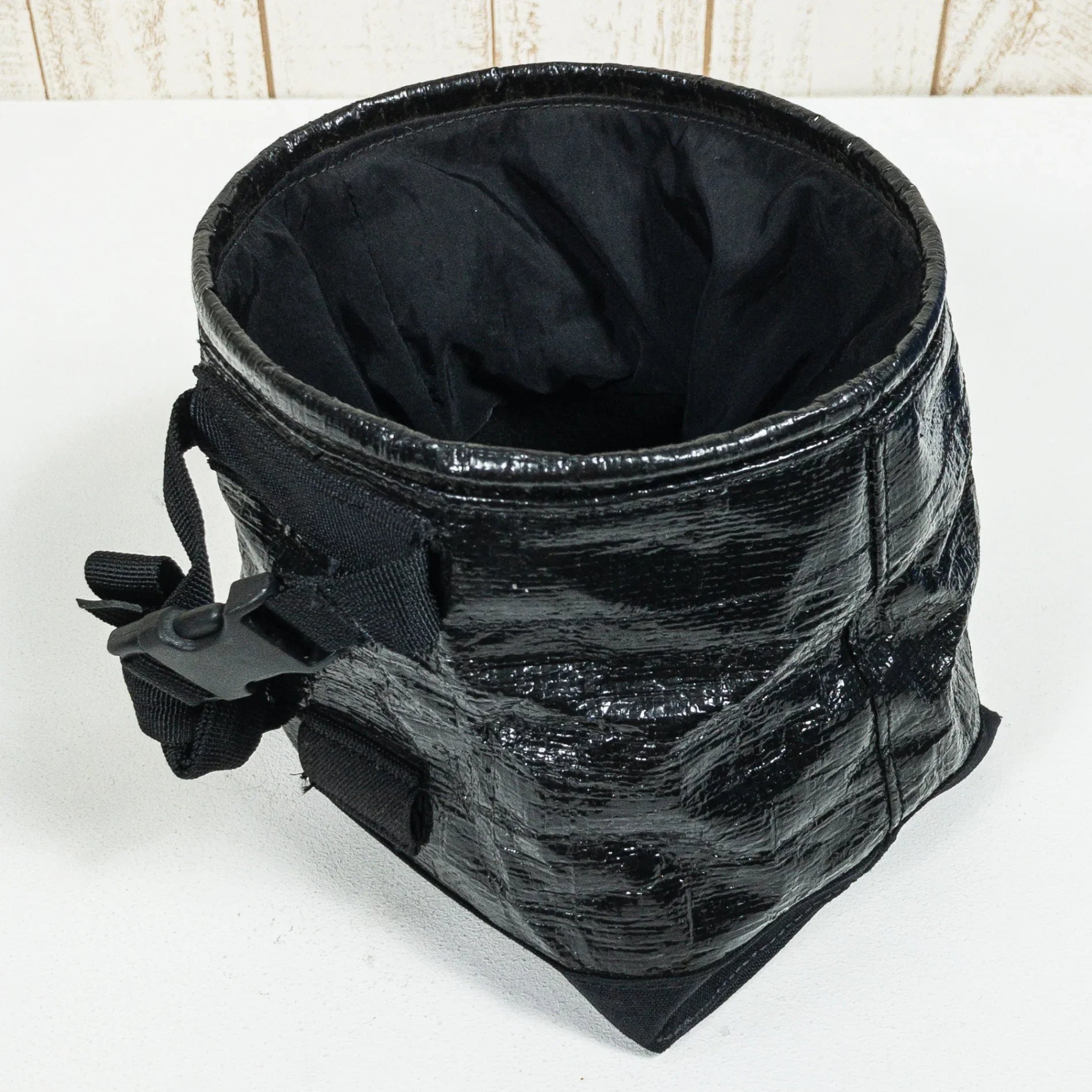 【OneSize ブラック系】 Black Diamond ( ブラックダイヤモンド ) ゴリラ チョークバッグ Gorilla Chalk Bag ロッククライミングギア z00051726 ロッククライミングギア - 【公式】2ndGEAR（セカンドギア）Webショップ【登山用品・アウトドア用品専門 買取販売店】