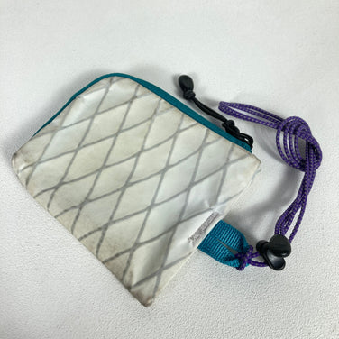 【OneSize ホワイト系】 Mountain Hardwear ( マウンテンハードウェア ) アフターシックスウォレット D ナイロン バッグ ストレージ 財布 ウォレット X-Pac VX21 ( エックスパック VX21 ) z00055159  財布 ウ