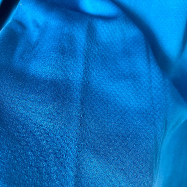 Marmot Climb PP Short Shirt, Women's Medium, Navy. Polyester long-sleeved crew neck T-shirt with synthetic fabric. This synthetic long-sleeved T-shirt is perfect for everyday wear. (Product code: z00054536)