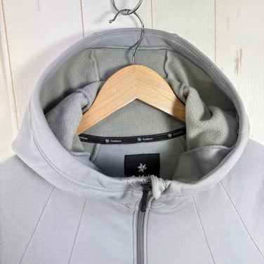 【Men's S グレー系】 Goldwin ( ゴールドウィン ) パワー ストレッチ ジップ フーディー Power Stretch Zip Hoodie POLARTEC Power Stretch Pro ストレッチフリース ポリエステル ウェア トップス