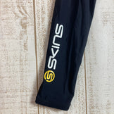 【Men's S ブラック系】 Skins ( スキンズ ) コンプレッションアンダーシャツ ナイロン ウェア トップス インナー シャツ ロングスリーブTシャツ クルーネック 化繊 z00051874 化繊 ロングスリーブTシャツ クルーネック インナー シャツ - 【公式】2ndGEAR（セカンドギア）Webショップ【登山用品・アウトドア用品専門 買取販売店】