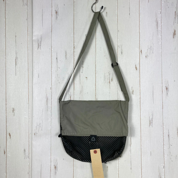 【OneSize グレー系】 Trail Bum ( トレイルバム ) タートル Turtle ハイカーサコッシュ ポリエステル バッグ ストレージ サコッシュポーチ z00061566  サコッシュポーチ バッグ ストレージ