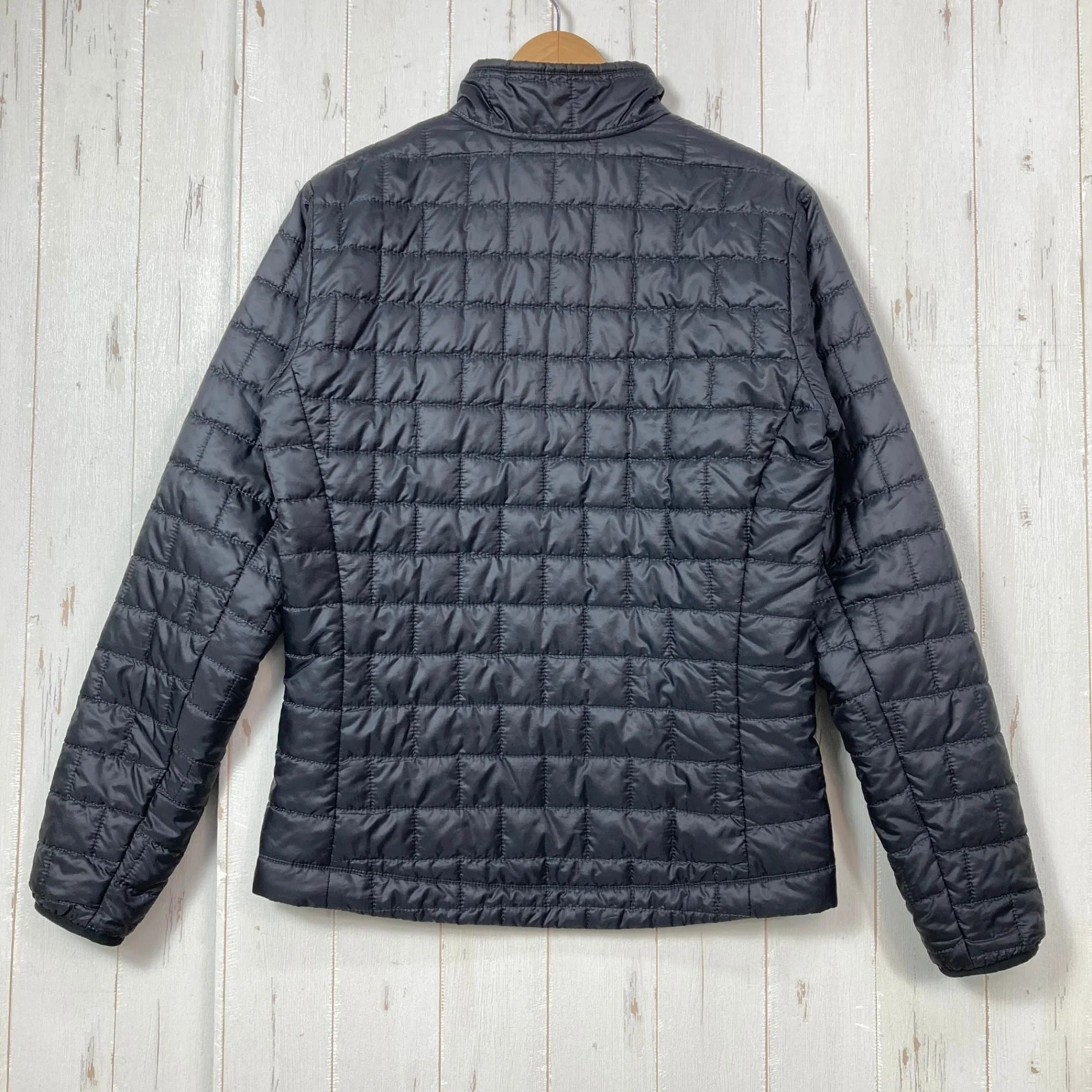 パタゴニア　マイクロパフジャケット　XS グレー　ダウンジャケット 中古・古着通販】Patagonia (パタゴニア) マイクロパフフーディ 中綿