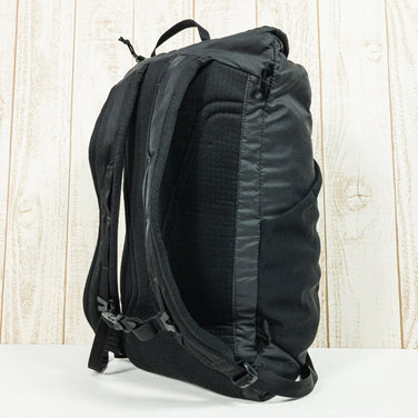 【OneSize ブラック系】 2021 Patagonia ( パタゴニア ) ウルトラライト ブラックホール パック Ultralight Black Hole Pack BLK ナイロン バッグ ストレージ バックパック デイパック 容量【～29L】 z000 - 【公式】2ndGEAR（セカンドギア）Webショップ【登山用品・アウトドア用品専門 買取販売店】