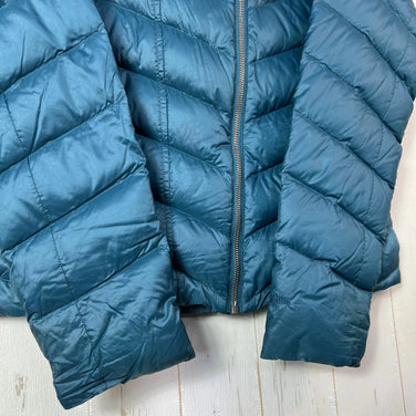 【Women's M ネイビー系】 Patagonia ( パタゴニア ) プロウ ジャケット Prow Jacket TDT / Tidal Teal ダウン ウェア トップス アウター ジャケット ダウンインサレーション z00055437 TDT / Tidal