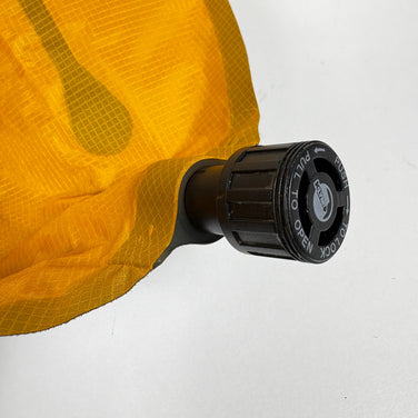 【OneSize オレンジ系】 Klymit ( クライミット ) イナーシャ X ライト Inertia X Lite スリーピングシステム マット スリーピングパッド エアマット z00055565  エアマット マット スリーピングパッド スリーピングシステム