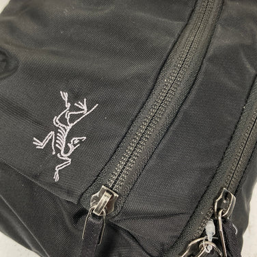 【OneSize ブラック系】 Arcteryx ( アークテリクス ) マンティス 2 ウエストパック Mantis 2 Waistpack ナイロン バッグ ストレージ ショルダーバッグ z00058317  ショルダーバッグ バッグ ストレージ