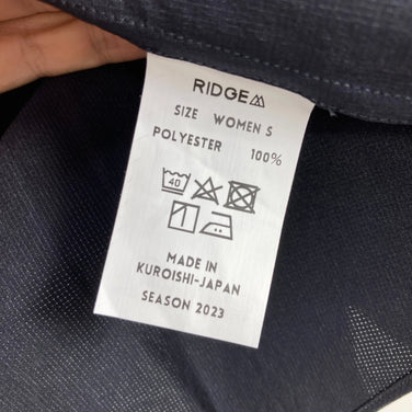 Ridge Mountain Gear 女士小号黑色聚酯纤维基础款长袖衬衫，黑色海军蓝。涤纶。包含上衣和内衣。