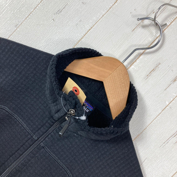 【Men's S ブラック系】 2011 Patagonia ( パタゴニア ) R1 フルジップ ジャケット R1 Full-Zip Jacket ポリエステル ウェア トップス アウター ジャケット フリース z00059756  フリース アウター ジャケット