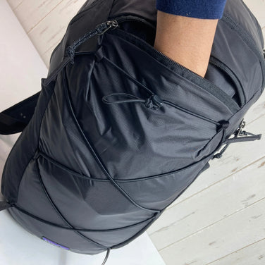 【M ブラック系】 2025 Patagonia ( パタゴニア ) テラヴィア パック 22L Terravia Pack 22L BLK ナイロン バッグ ストレージ バックパック デイパック 容量【～29L】 z00054209 BLK デイパック