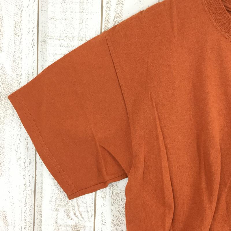 【Men's M オレンジ系】 パイプストーンマウンテニアリング Pipestone Mountaineering カラビナ Tシャツ 希少なアウトドアTシャツ International Men's  化繊 ショートスリーブTシャツ クルーネック インナー シャツ