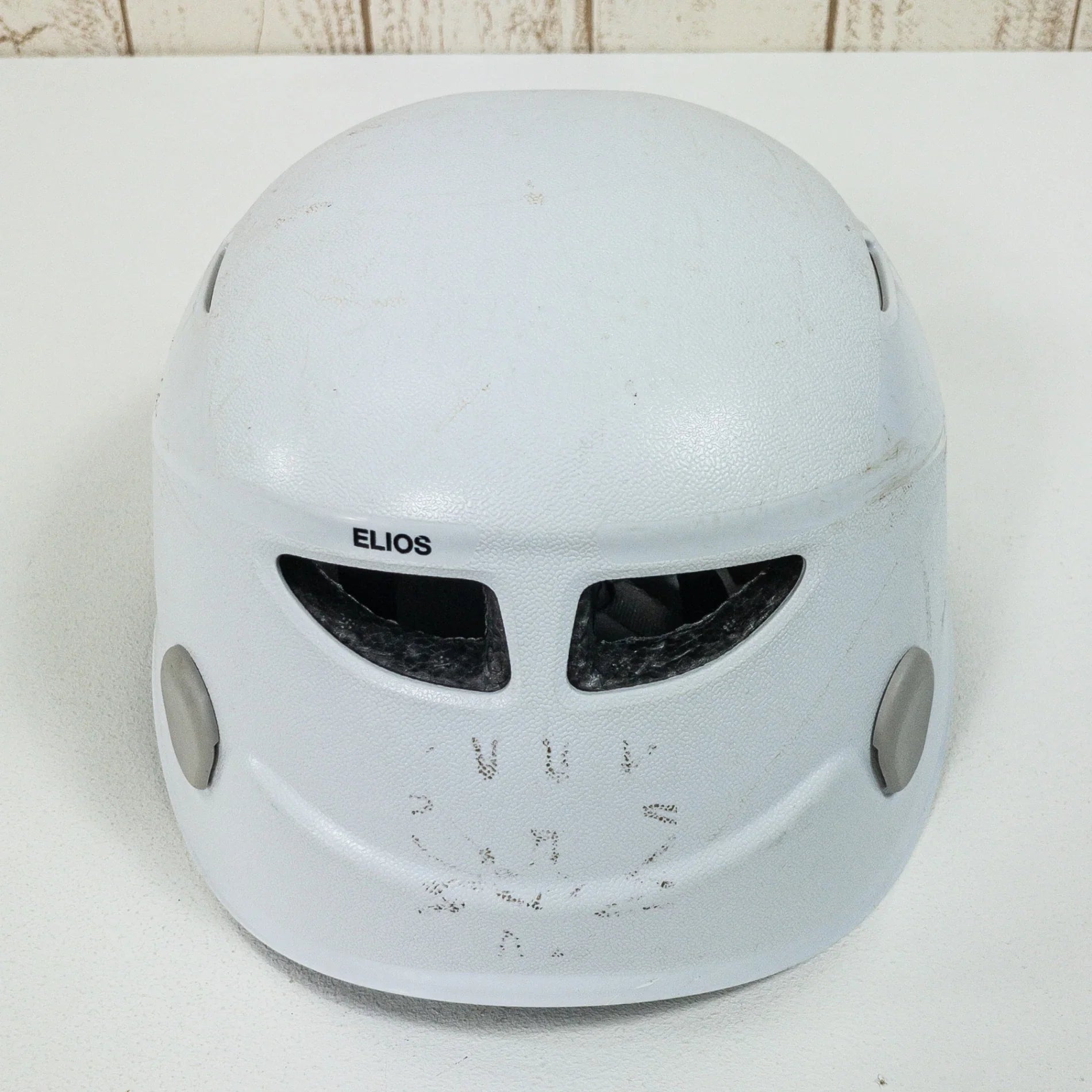 【Unisex 2 ホワイト系】 Petzl ( ペツル ) エリオス ヘルメット z00051198 ヘルメット - 【公式】2ndGEAR（セカンドギア）Webショップ【登山用品・アウトドア用品専門 買取販売店】