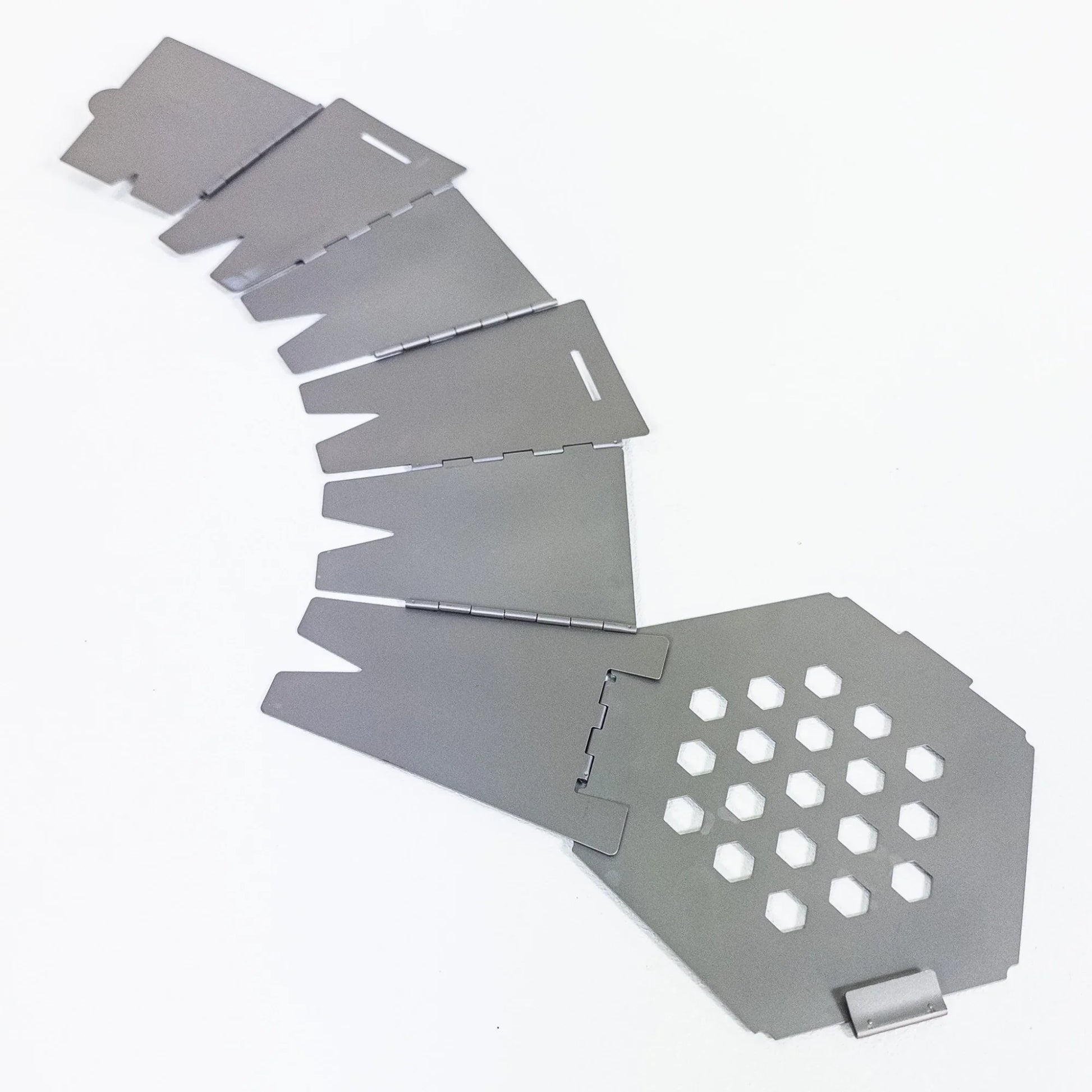 【OneSize グレー系】 Vargo ( ヴァーゴ ) チタニウム ヘキサゴンウッドストーブ チタン キャンピングギア 焚き火台 z00051410 焚き火台 キャンピングギア - 【公式】2ndGEAR（セカンドギア）Webショップ【登山用品・アウトドア用品専門 買取販売店】