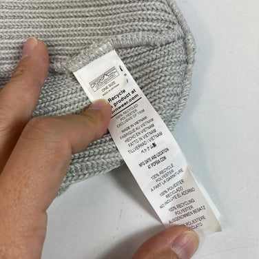 [One Size Gray] 2024 Patagonia Fisherman's Rolled Beanie, Crisp Gray, Polyester, Clothing, Accessories, Headwear, Beanie, z000538