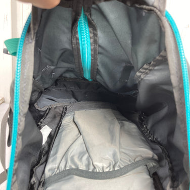 【Women's OneSize チャコール系】 Mystery Ranch ( ミステリーランチ ) ケルン Cairn ナイロン バッグ ストレージ バックパック 容量【30L～54L】 z00060034  容量【30L～54L】 バックパック バッグ ストレージ