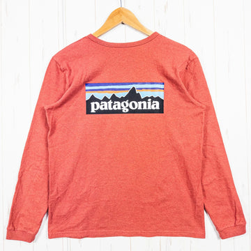 【Women's S レッド系】 2023 Patagonia ( パタゴニア ) ロングスリーブ P-6ロゴ レスポンシビリティー Long-Sleeved P-6 Logo Responsibili-Tee BURD コットン ウェア トップス インナー シャツ