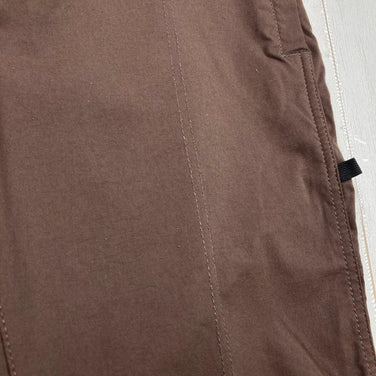 男士小号棕色 Prana 七分工装裤，已停产款式，很难找到。尼龙软壳短裤 (z00054297)。