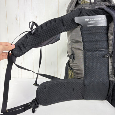 【M グリーン系】 Six Moon Designs ( シックスムーンデザインズ ) フライト 30 ウルトラ Flight 30 Ultra Gray / Green スタンダードハーネス バッグ ストレージ バックパック 容量【30L～54L】 z