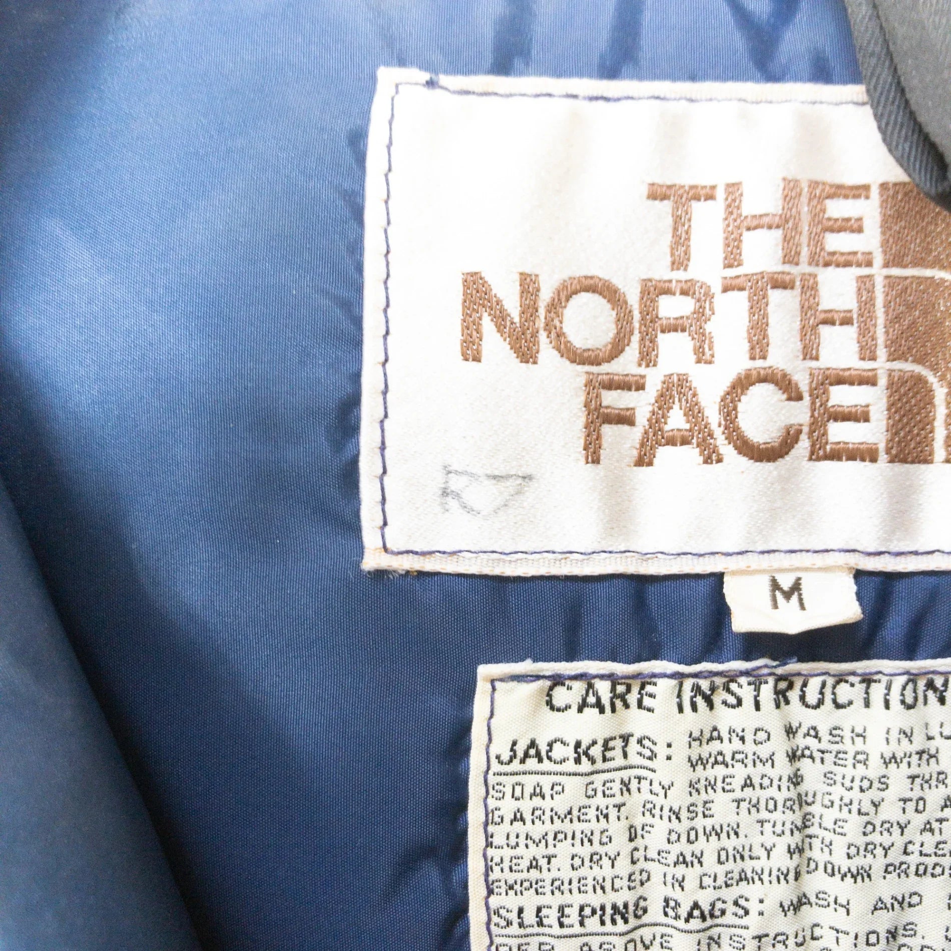 【Men's M ベージュ系】 1970s The North Face ( ザ・ノースフェイス ) セロー ダウンジャケット Serow Down Jacket 茶タグ 旧タグ 生産終了モデル 入手困難 ウェア トップス アウター ジャケット ダウンインサレーショ - 【公式】2ndGEAR（セカンドギア）Webショップ【登山用品・アウトドア用品専門 買取販売店】