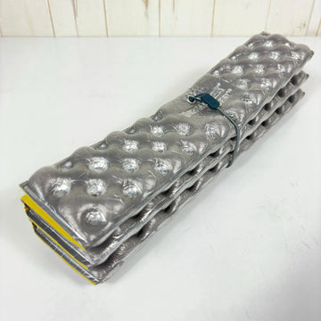 【OneSize シルバー系】 Thermarest ( サーマレスト ) Zシートソル スリーピングシステム 座布団 z00055419  座布団 スリーピングシステム
