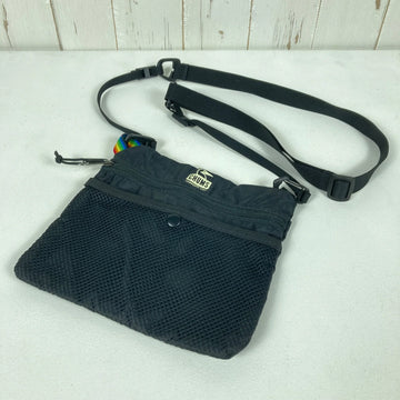 【OneSize ブラック系】 Chums ( チャムス ) スプリングデールサコッシュ ナイロン バッグ ストレージ サコッシュポーチ z00054458  サコッシュポーチ バッグ ストレージ