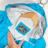 Montbell 女式大号蓝色全天候夹克，韩国标准款，尼龙，防雨外套，上衣，外套，夹克，上衣，服装，z00053755